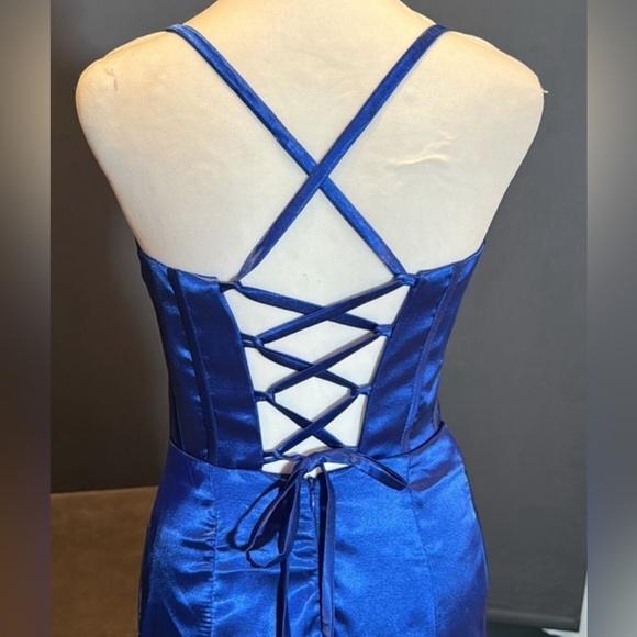 💎Women’s Blue Full Length Prom Dress CrissCross Corset Straps Leg Slit NEW✨ - Picture 3 of 9